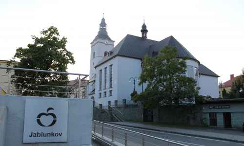 Tadeusz Papierzyński - Fronleichnam - Kirche in Zentrum von Jablunkov